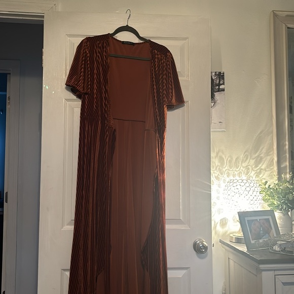 Wrap Dress - Picture 5 of 5